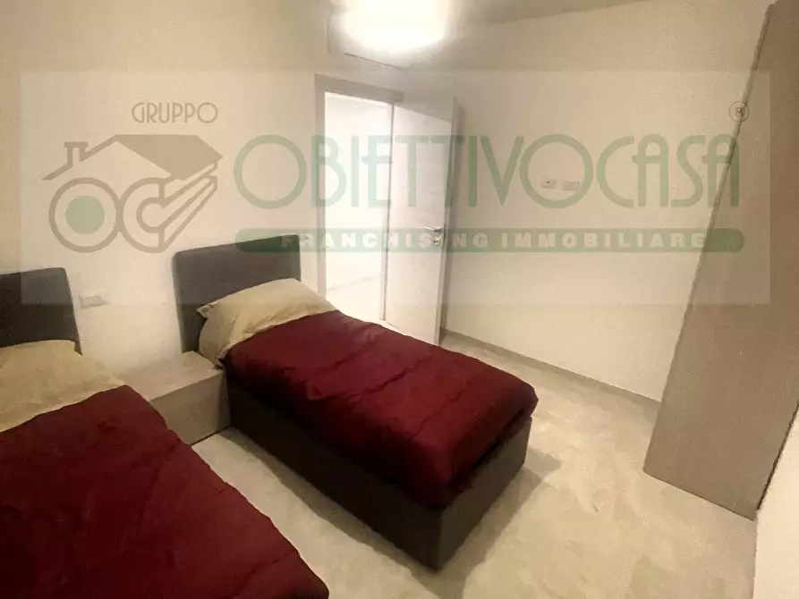 Immagine 12 di Camera in affitto  a Trezzano Sul Naviglio