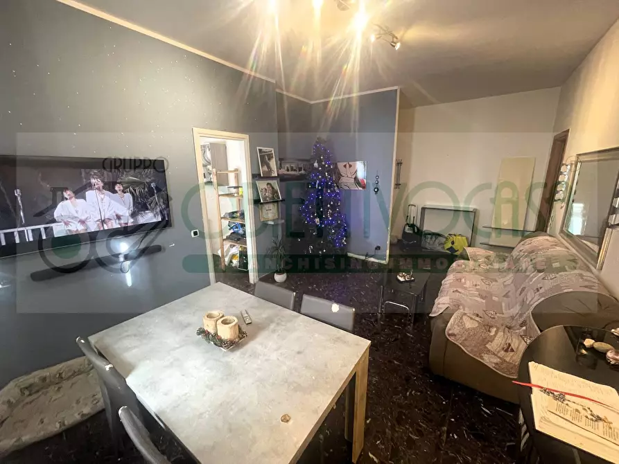Immagine 1 di Appartamento in vendita  a Cesano Boscone