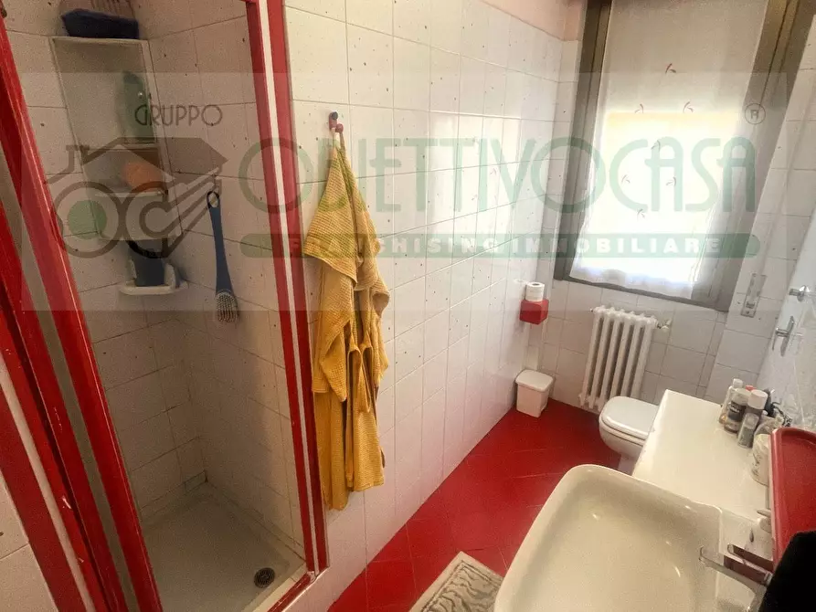 Immagine 25 di Villa in vendita  a Trezzano Sul Naviglio