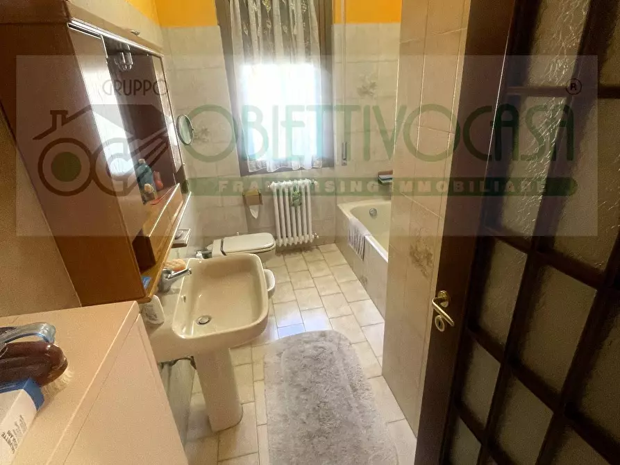 Immagine 29 di Villa in vendita  a Trezzano Sul Naviglio