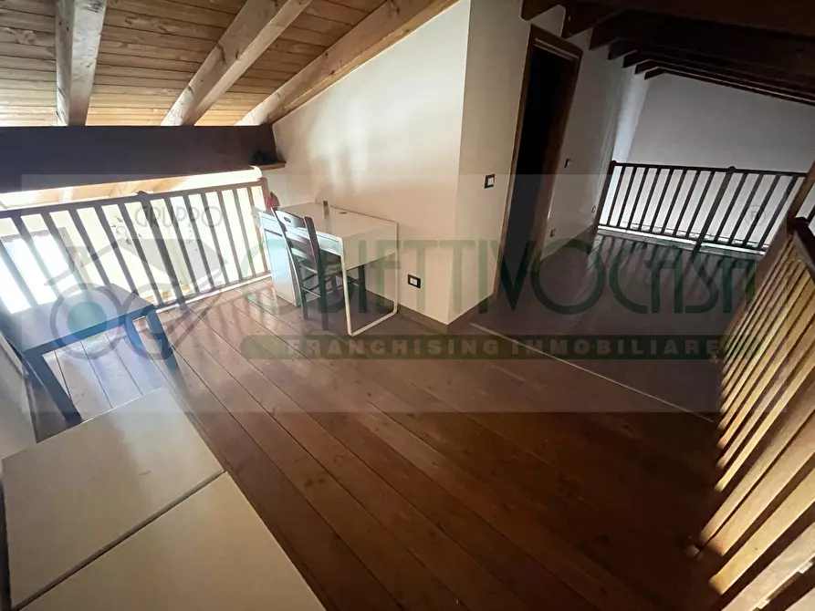 Immagine 25 di Appartamento in vendita  a Trezzano Sul Naviglio