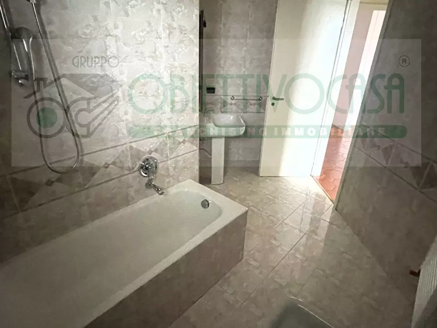 Immagine 18 di Appartamento in vendita  a Trezzano Sul Naviglio