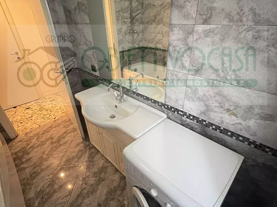 Immagine 20 di Appartamento in vendita  a Trezzano Sul Naviglio