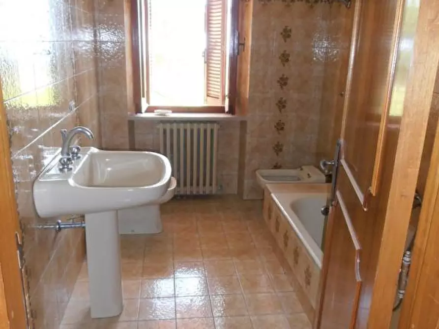 Immagine 10 di Rustico / casale in vendita  in Ripatransone Petrella a Ripatransone