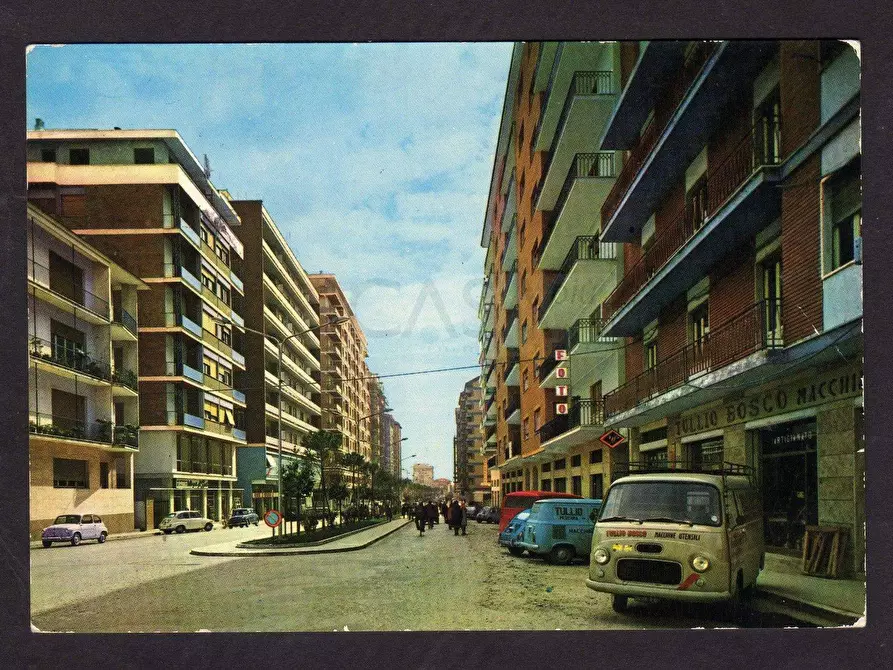 Immagine 2 di Appartamento in vendita  in Via Lucania a San Benedetto Del Tronto