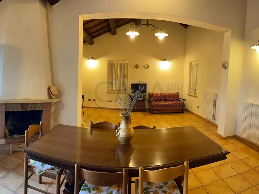 Immagine 3 di Rustico / casale in vendita  in Strada provinciale 2 a Controguerra