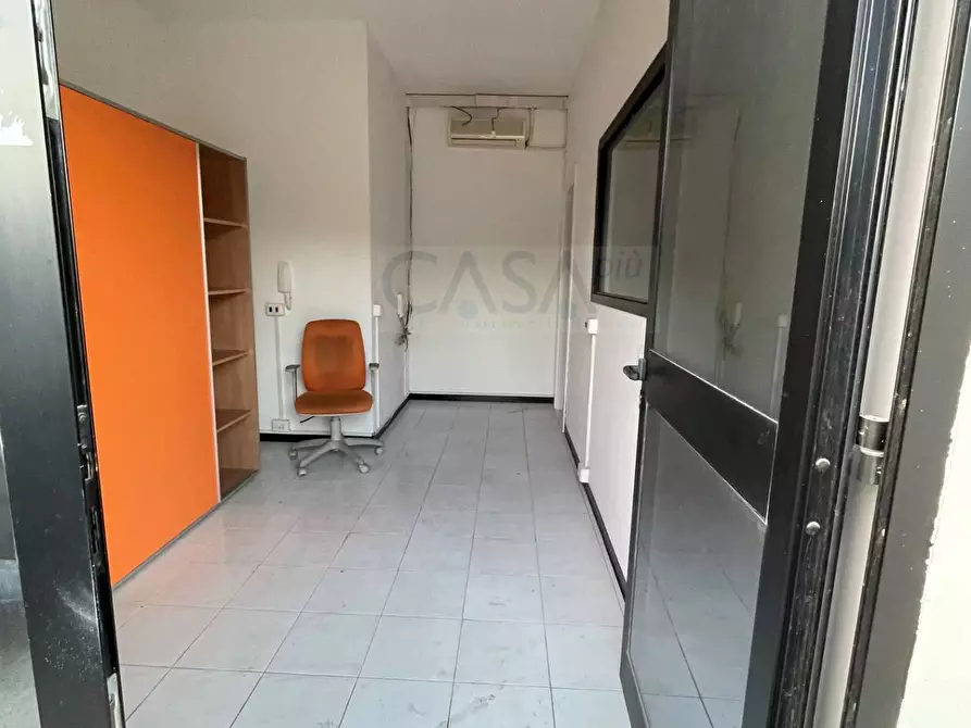 Immagine 4 di Magazzino in affitto  in Via del Lavoro a Monteprandone