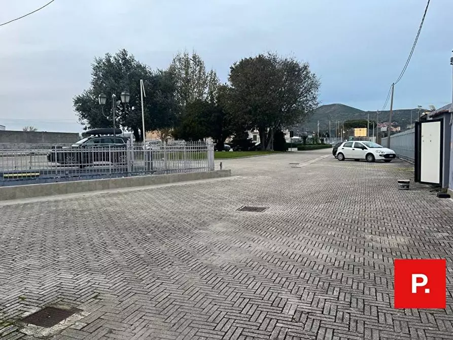 Immagine 19 di Locale commerciale in affitto  in via caduti sul lavoro a Casagiove