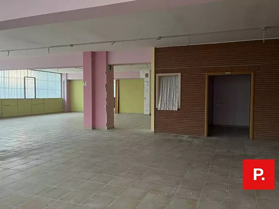 Immagine 3 di Locale commerciale in affitto  in via caduti sul lavoro a Casagiove