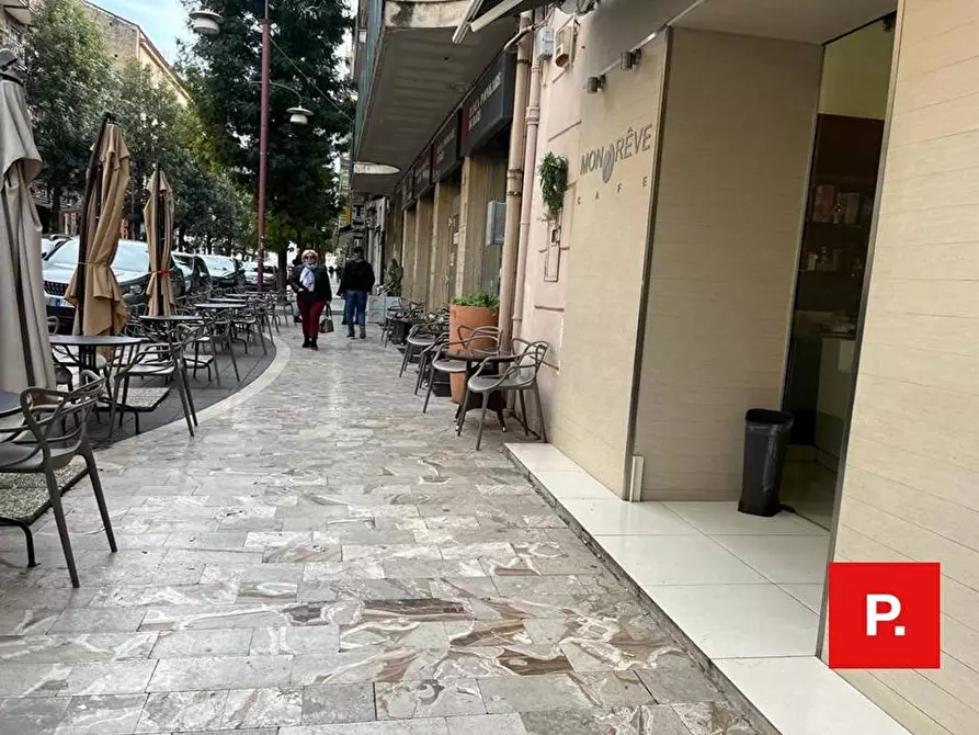 Immagine 3 di Attività commerciale in vendita  in corso trieste a Caserta