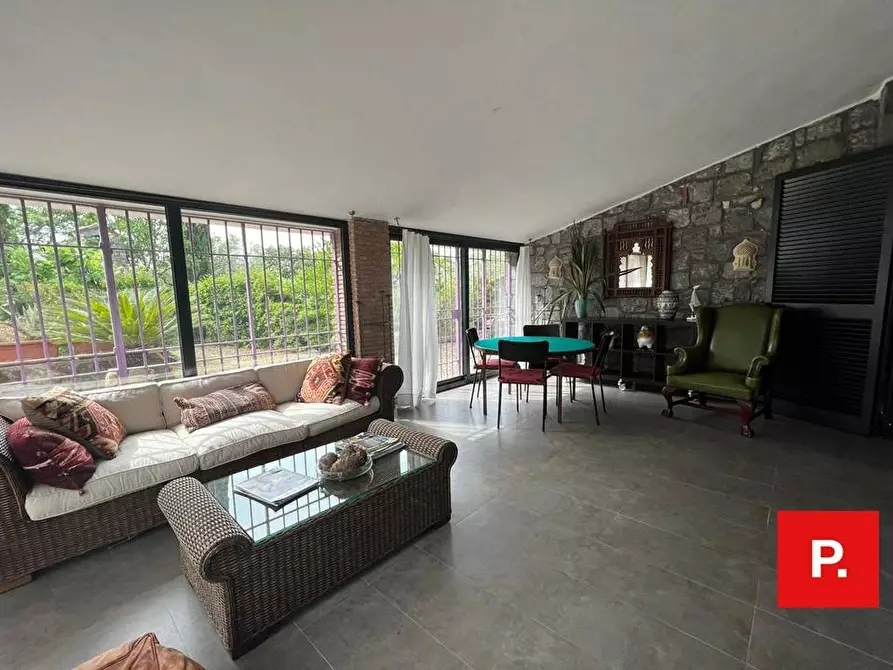 Immagine 5 di Villa in vendita  in via termine a Caserta