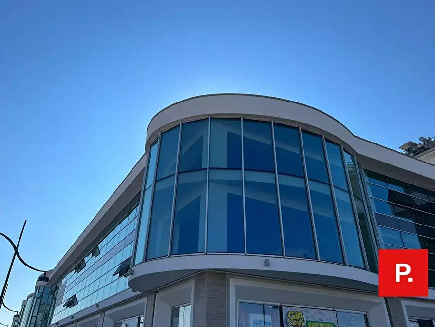 Immagine 2 di Ufficio in affitto  in via Nazionale appia a Curti