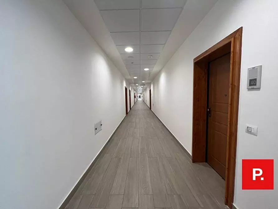 Immagine 13 di Ufficio in affitto  in via Nazionale appia a Curti