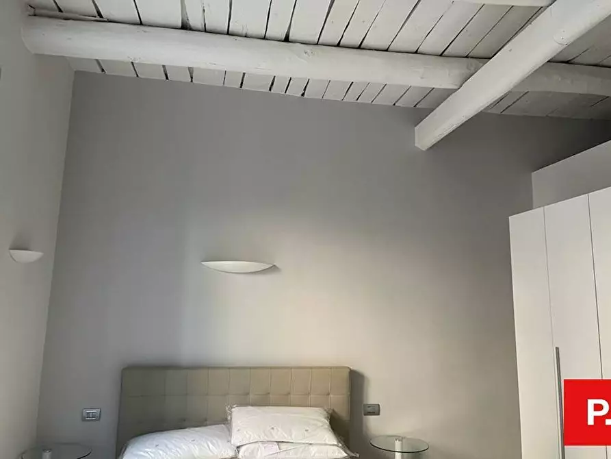 Immagine 28 di Appartamento in vendita  in via mazzini a Caserta