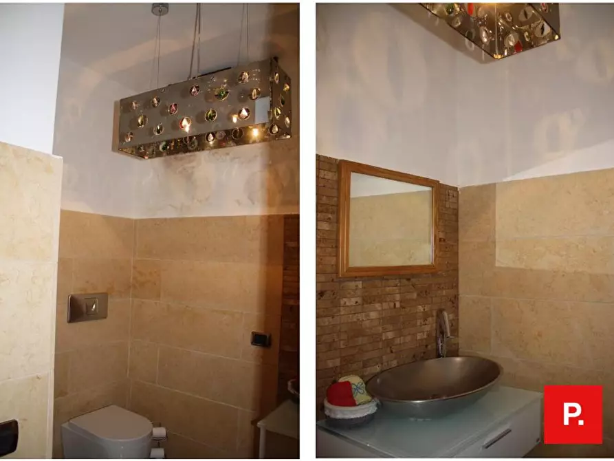 Immagine 12 di Villa in vendita  in via maria sofia di baviera a Caserta