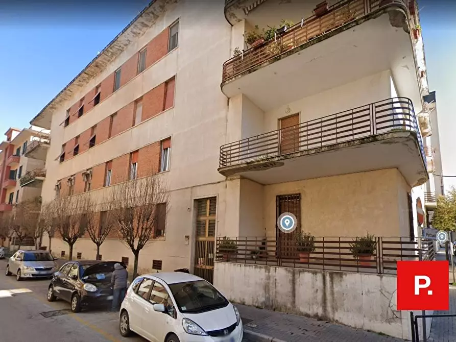 Immagine 1 di Appartamento in vendita  in via Ferrara a Caserta