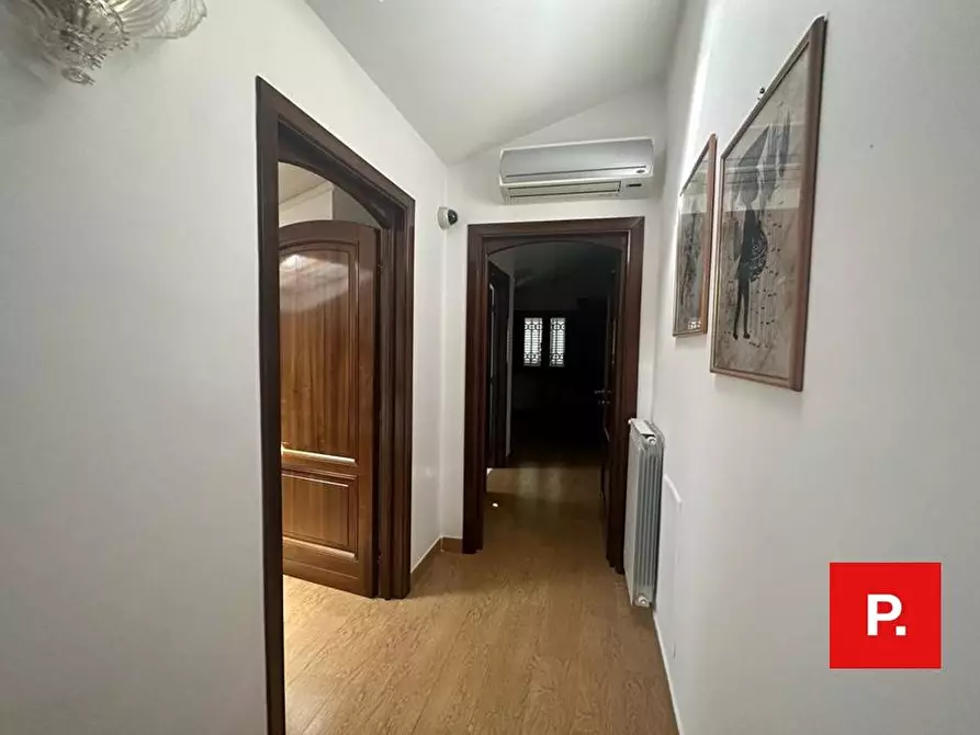 Immagine 13 di Villa in vendita  in via Francesco II di Borbone a Caserta