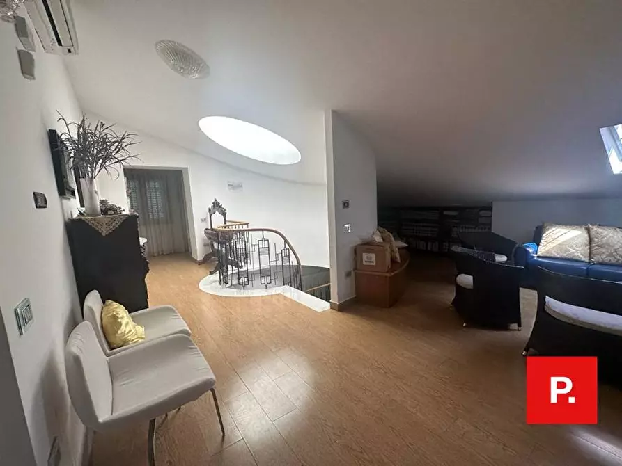 Immagine 19 di Villa in vendita  in via Francesco II di Borbone a Caserta