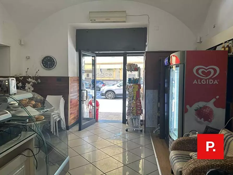 Immagine 19 di Attività commerciale in vendita  in corso Trieste a Caserta