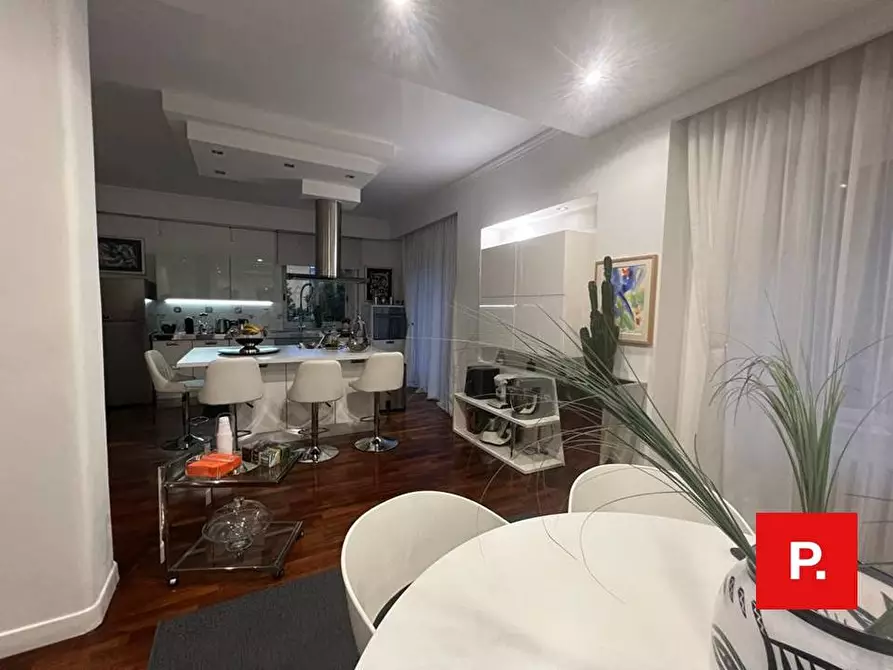 Immagine 19 di Villa in vendita  in via santa chiara a Caserta