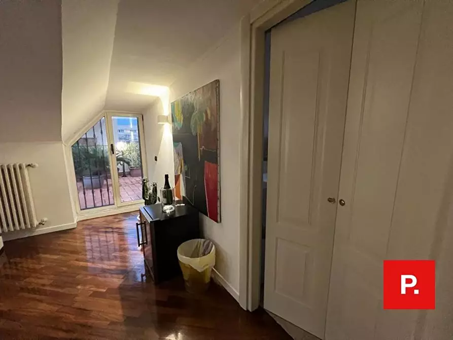 Immagine 26 di Villa in vendita  in via santa chiara a Caserta