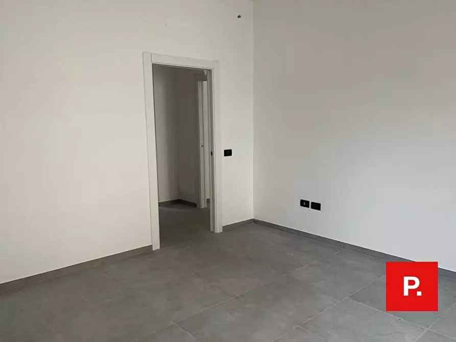 Immagine 12 di Appartamento in vendita  in via marchesiello a Caserta