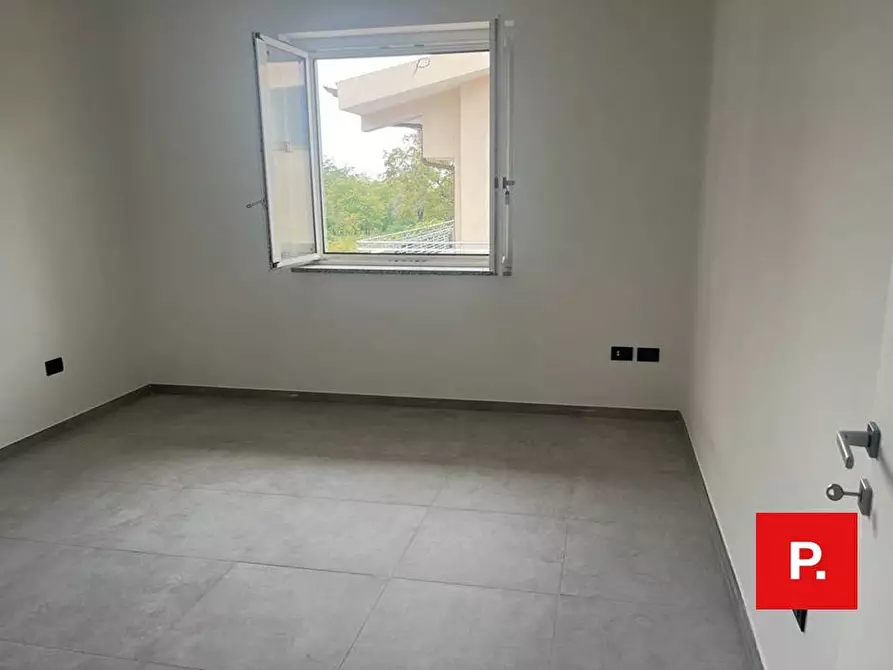Immagine 9 di Appartamento in vendita  in via marchesiello a Caserta