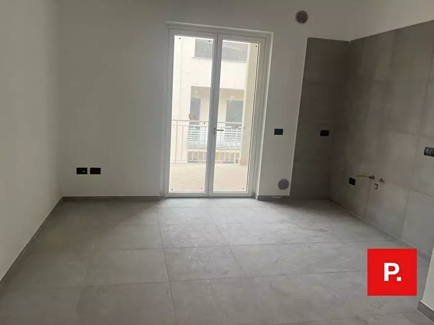Immagine 18 di Appartamento in vendita  in via marchesiello a Caserta