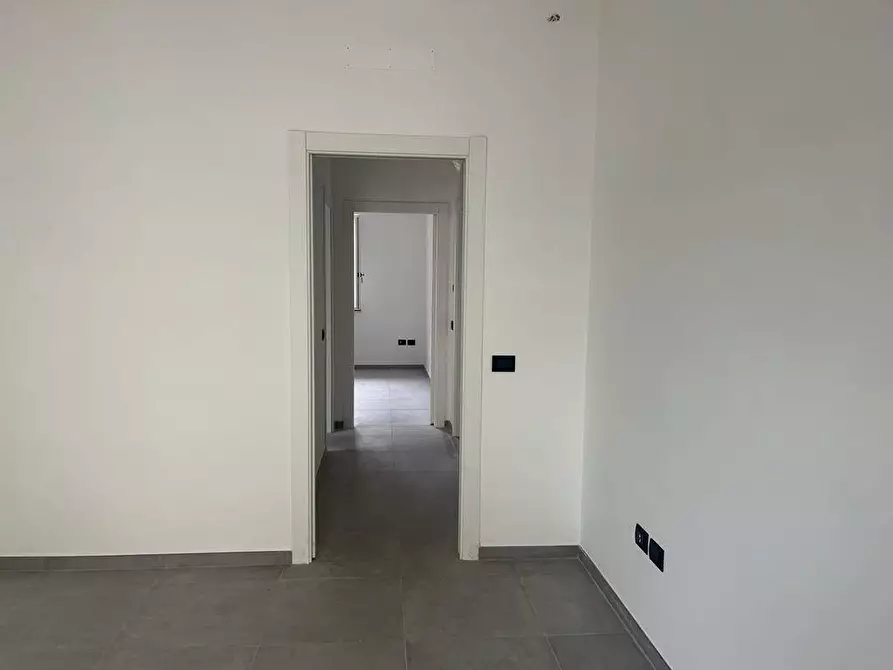 Immagine 20 di Appartamento in vendita  in via marchesiello a Caserta