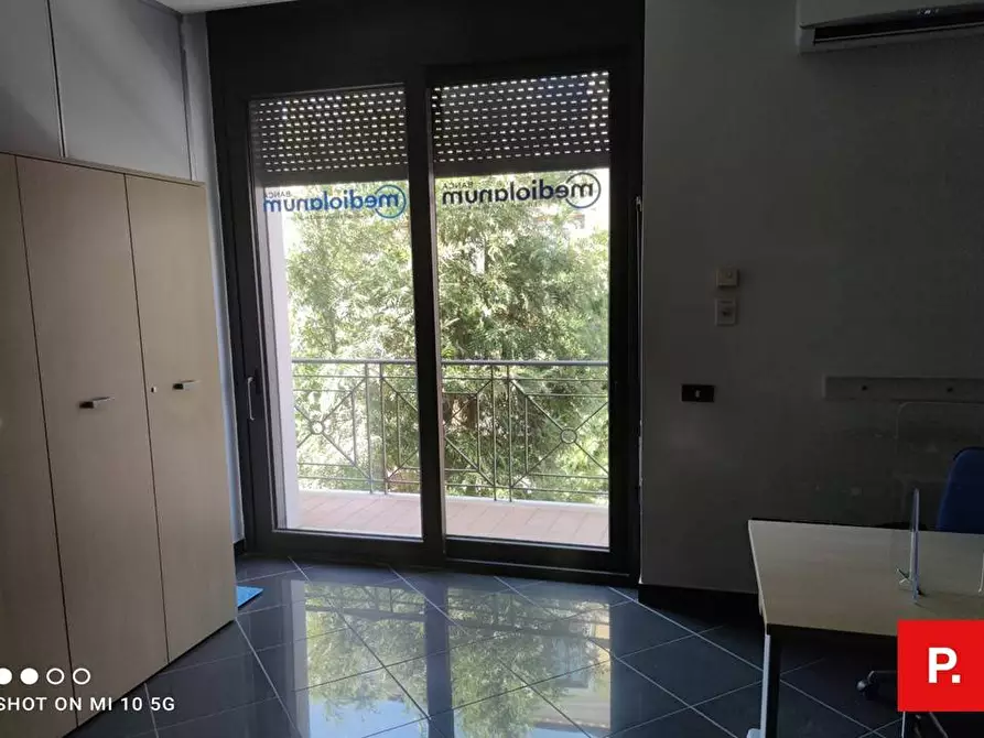 Immagine 12 di Ufficio in vendita  in corso trieste a Caserta