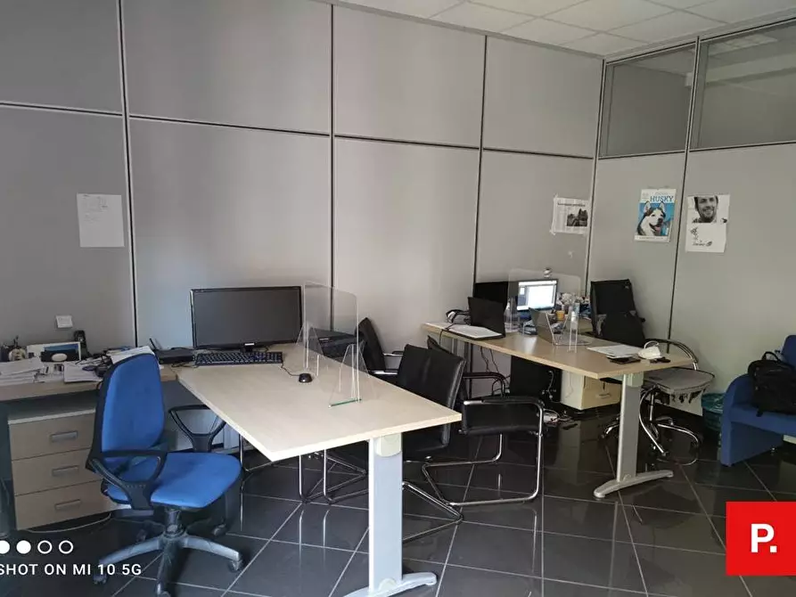 Immagine 7 di Ufficio in vendita  in corso trieste a Caserta