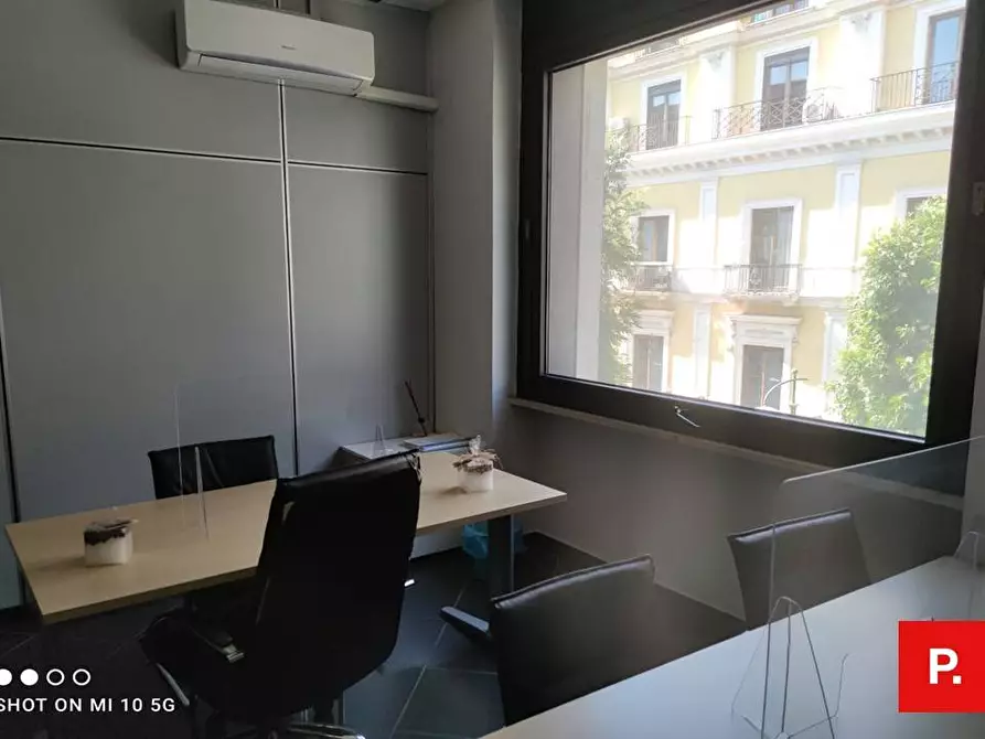 Immagine 11 di Ufficio in vendita  in corso trieste a Caserta