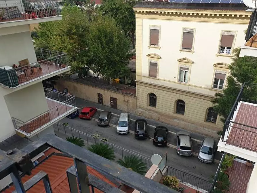 Immagine 13 di Appartamento in vendita  in VIA ROMA a Caserta