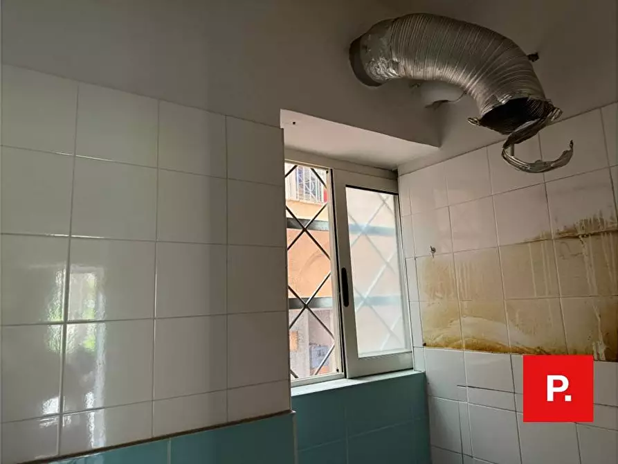 Immagine 4 di Locale commerciale in affitto  in via Gasparri a Caserta