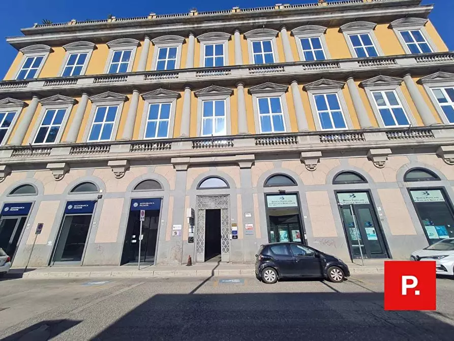 Immagine 1 di Ufficio in vendita  in corso Giannone a Caserta