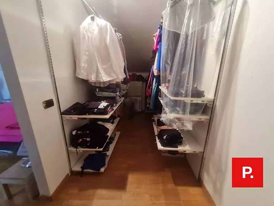 Immagine 8 di Appartamento in vendita  in via Santa Croce a Casagiove