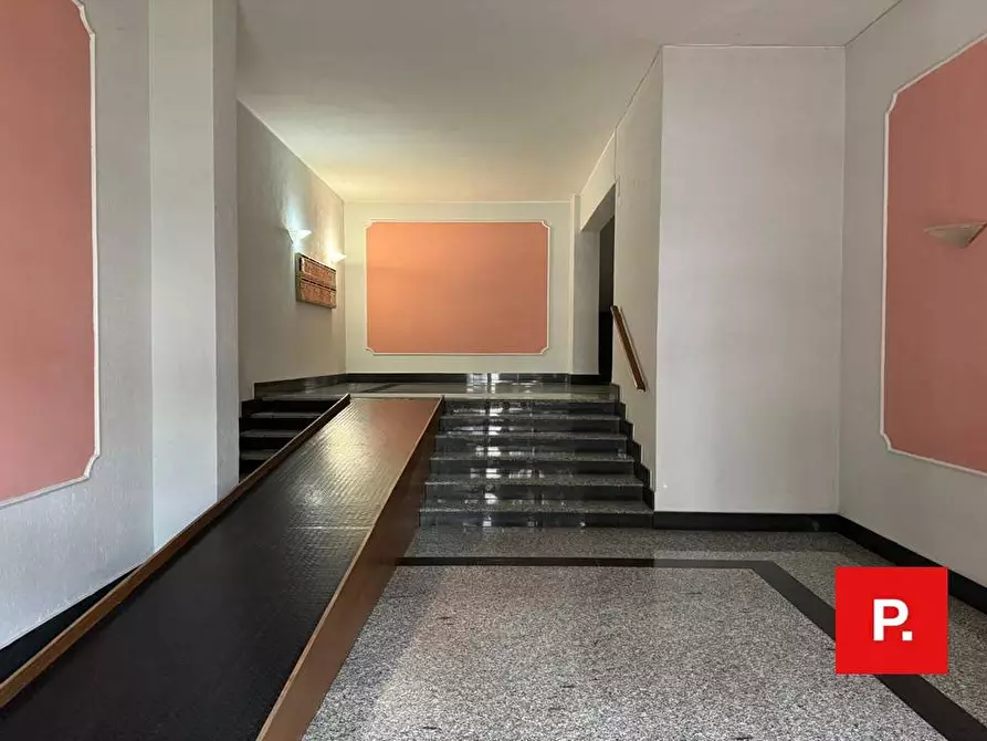 Immagine 14 di Ufficio in affitto  in via Botticelli a Caserta