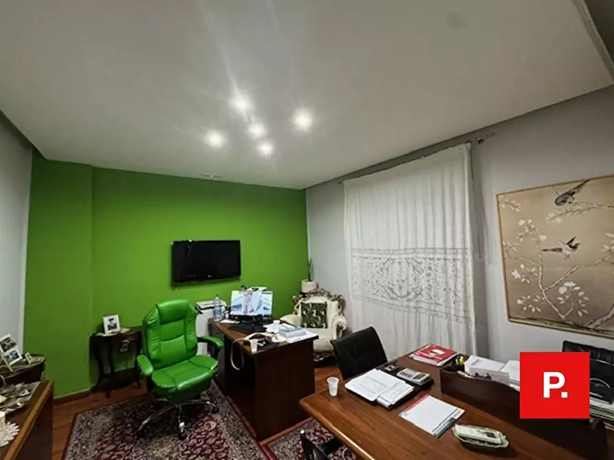 Immagine 3 di Appartamento in vendita  in via marchesiello a Caserta