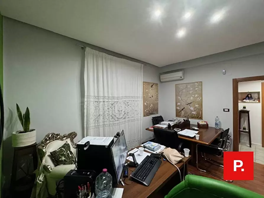 Immagine 4 di Appartamento in vendita  in via marchesiello a Caserta