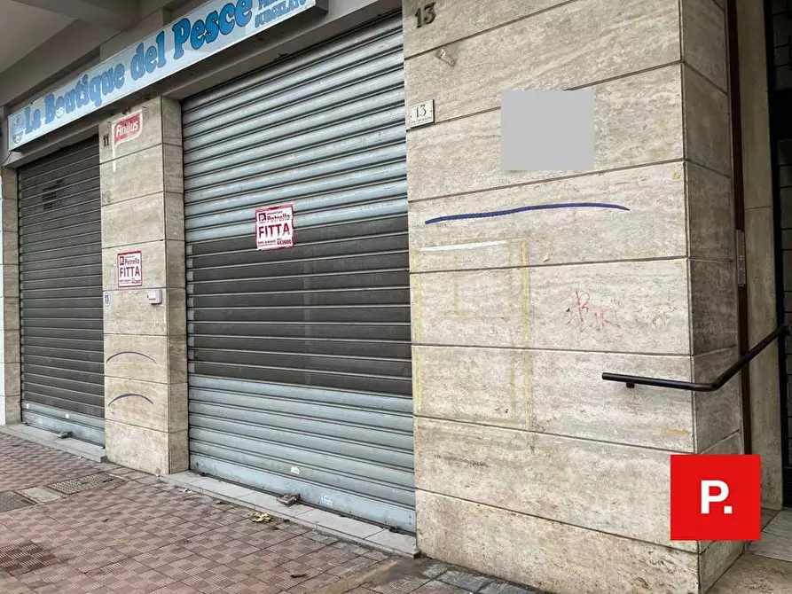 Immagine 3 di Locale commerciale in affitto  in via Ferrarecce a Caserta