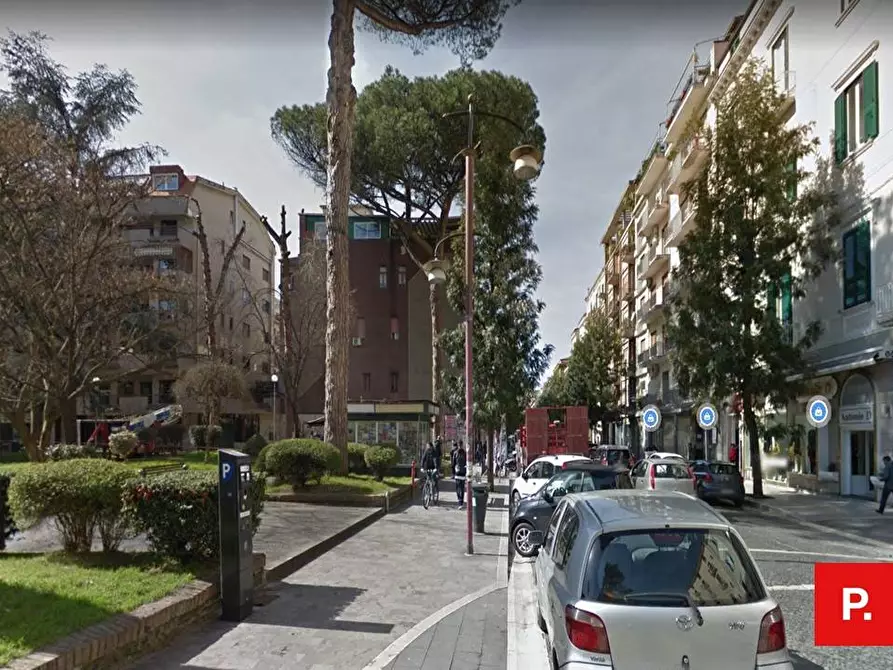 Immagine 1 di Appartamento in vendita  in corso Trieste a Caserta