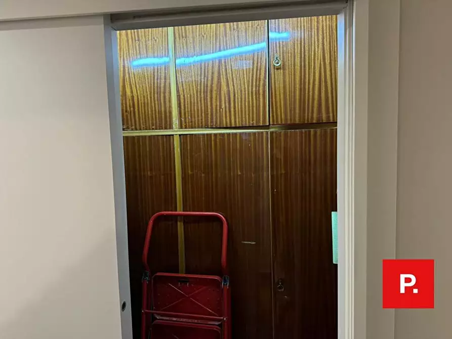 Immagine 13 di Appartamento in vendita  in piazza Andolfato a Caserta