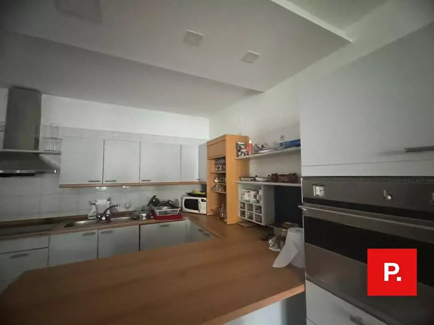 Immagine 14 di Villetta a schiera in vendita  in via Giampietro a Caserta