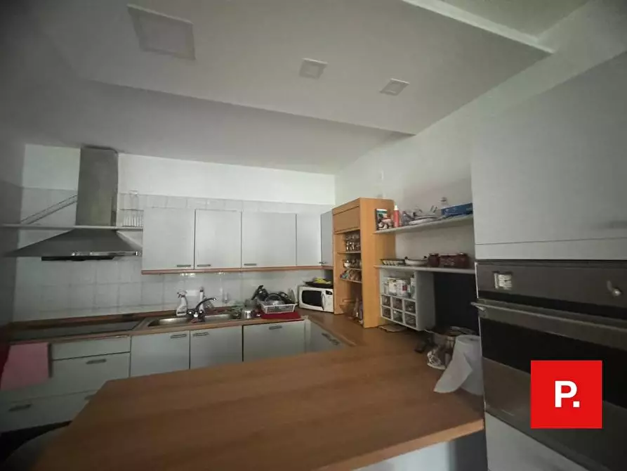 Immagine 17 di Villetta a schiera in vendita  in via Giampietro a Caserta