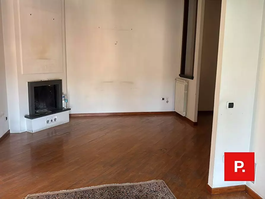 Immagine 11 di Appartamento in vendita  in via San Francesco D'Assisi a Caserta