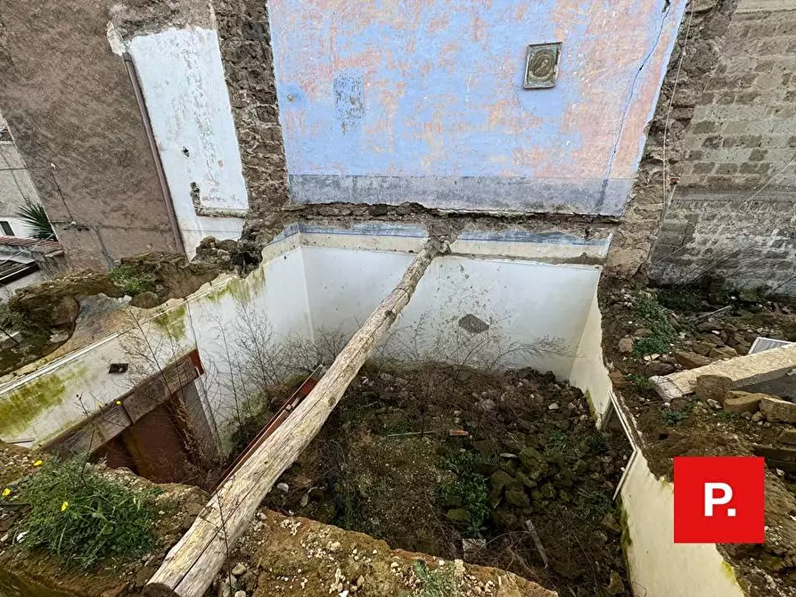 Immagine 4 di Casa indipendente in vendita  in via Camusso a Caserta