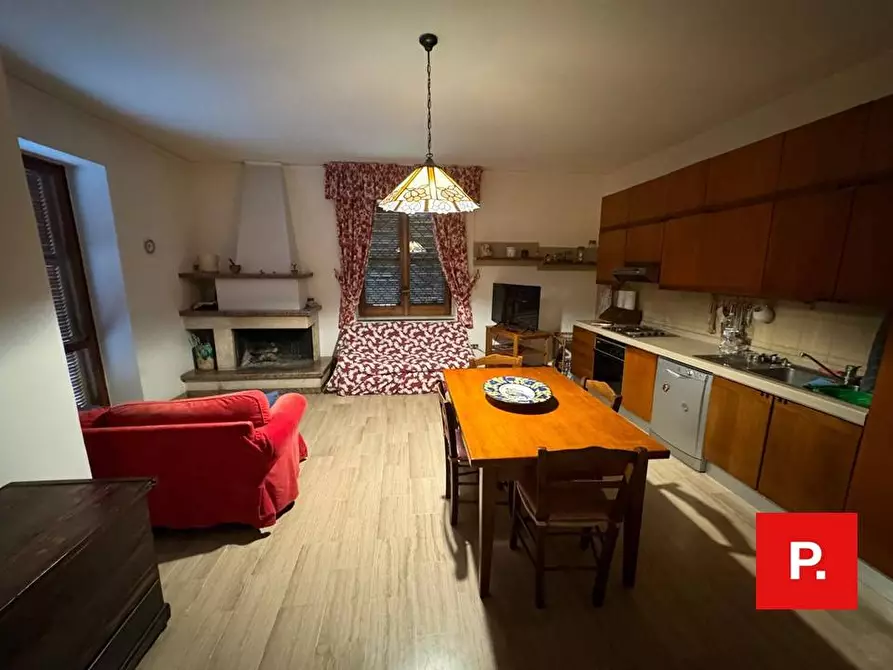 Immagine 19 di Villa in vendita  in Via Santacroce a Roccaromana