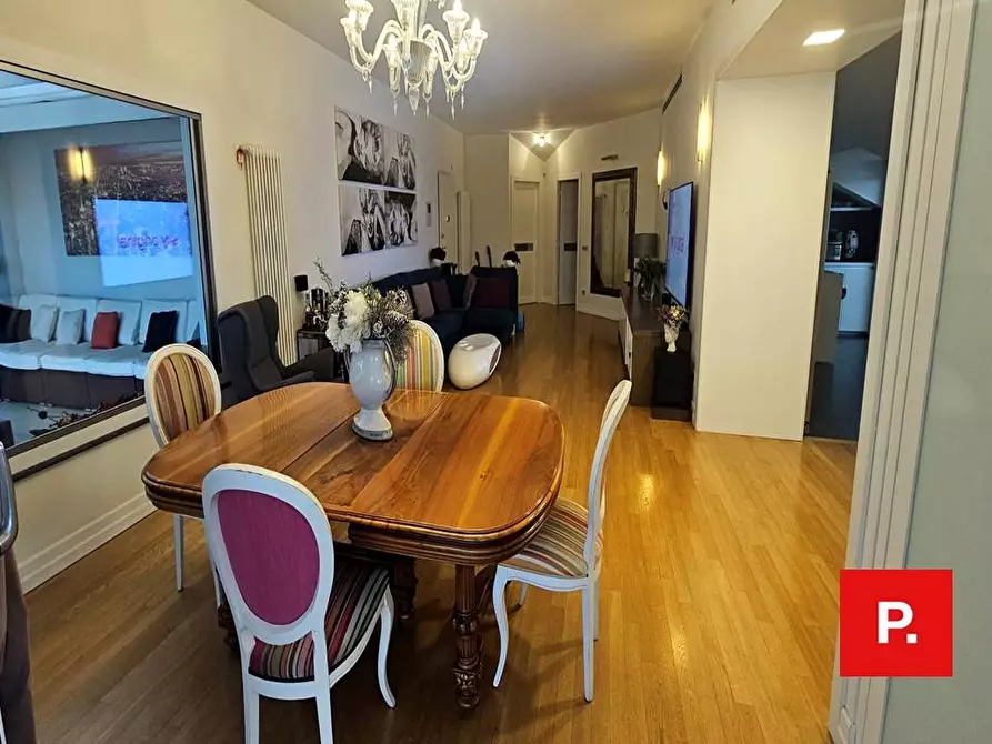 Immagine 13 di Appartamento in vendita  a Caserta