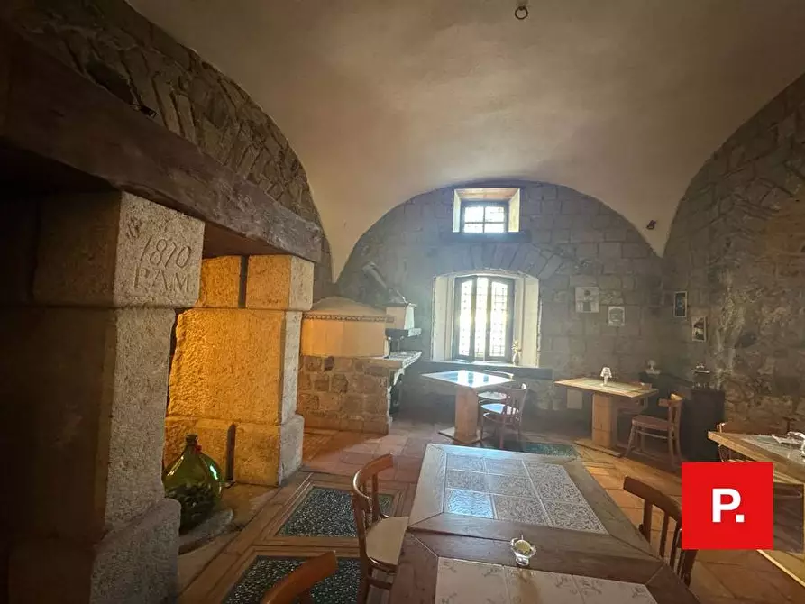 Immagine 13 di Locale commerciale in affitto  in via latina a Caiazzo