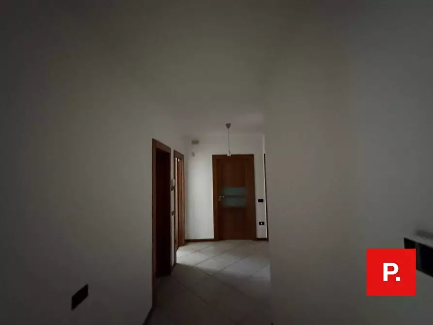 Immagine 16 di Appartamento in vendita  in via Iannelli a Caserta